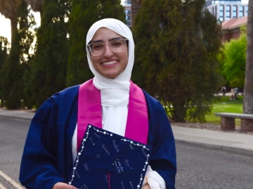 Bita Mosallai, Norton School of Human Ecology, FSHD Award Winner