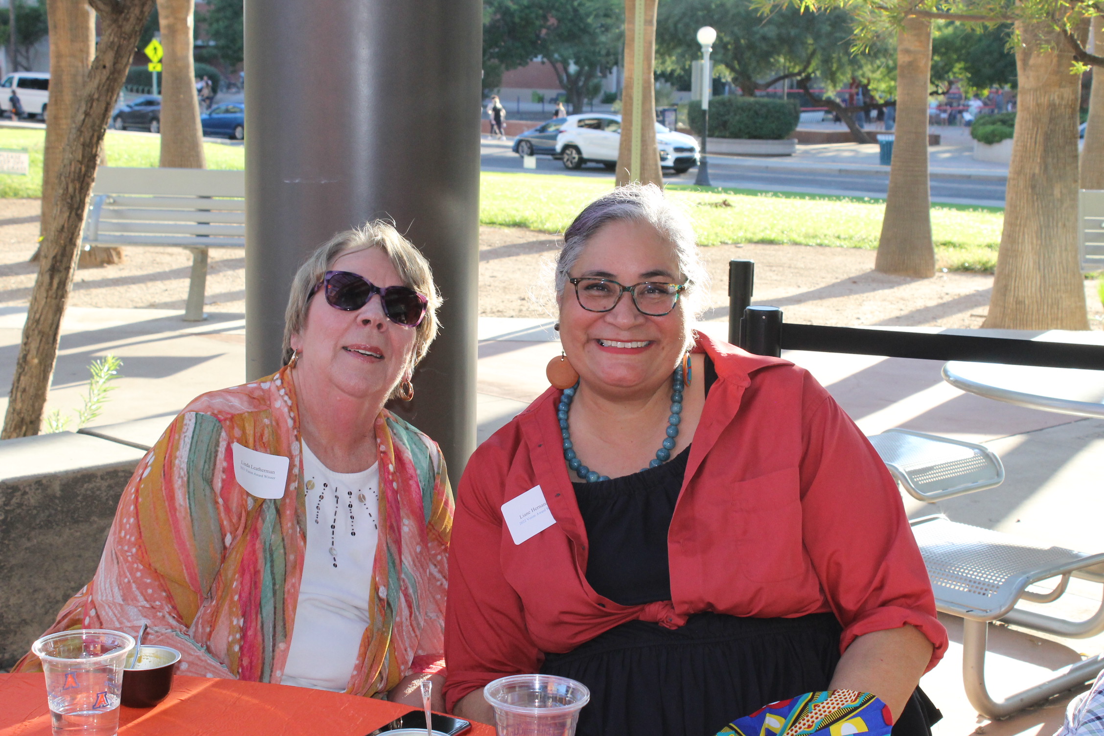 Linda Leatherman and Vision Award winner E. Liane Hernandez