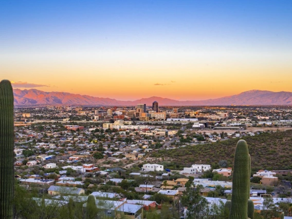 Picture of Tucson skyline