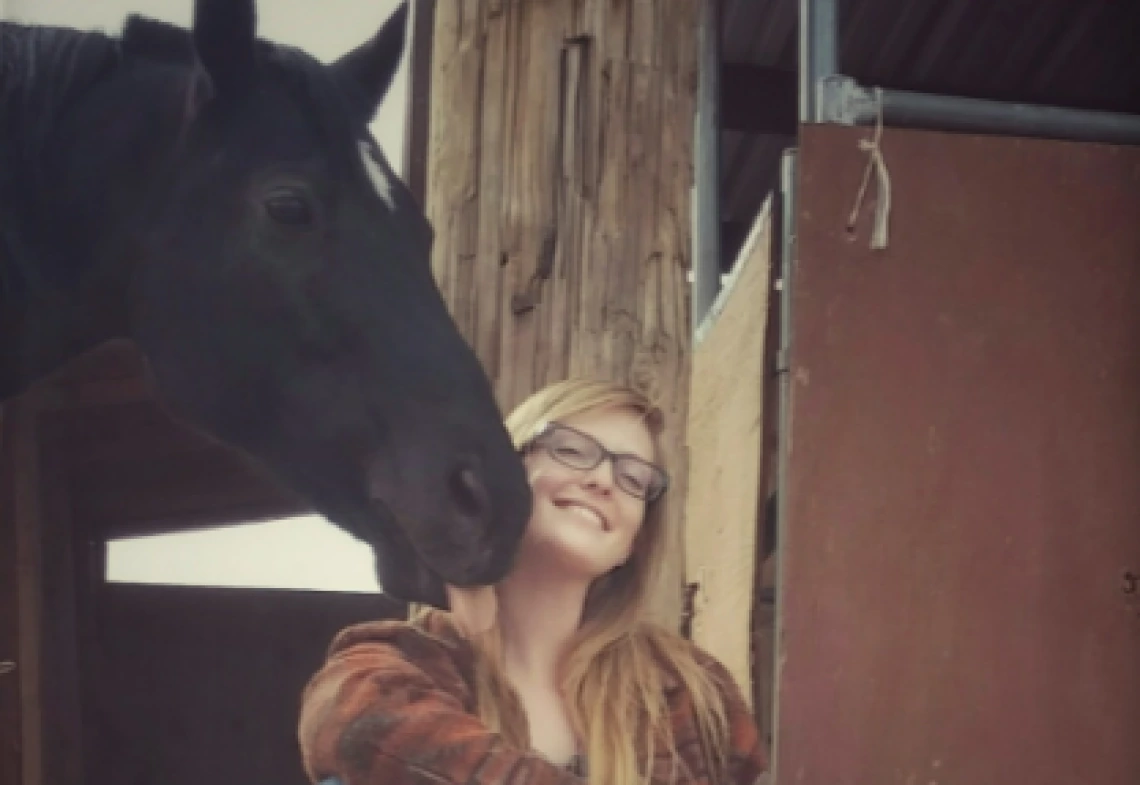 Ari and horse