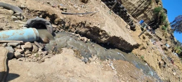 A storm drain in Ensanada affected by erosion